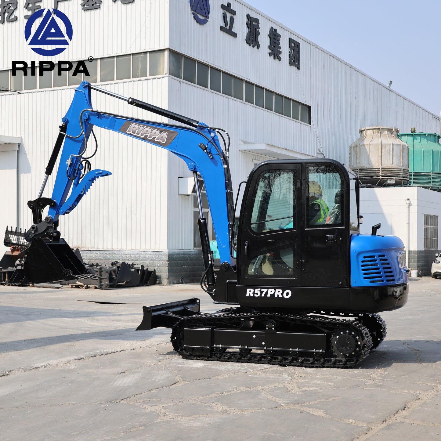 R57 PRO - 3 års garanti - Kubota motor